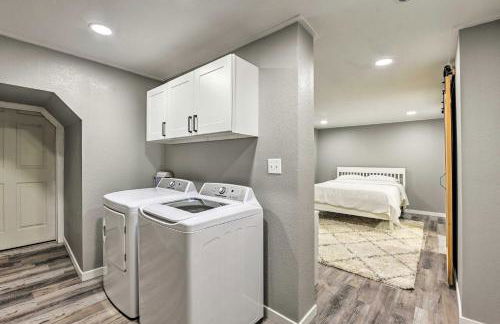 Walk to River Unique Studio in Renovated Bar! - Foto 16