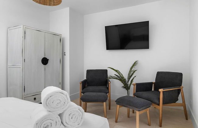 Beachfront Villa w Pool Sleeps 16 Dining Tub - Foto 34