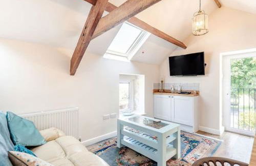 Pipistrelle Cottage a quirky gem near Snowdonia - Photo 16