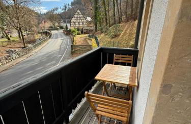 Ferienwohnung Kathy - Moderne, stilvolle Ferienwohnung mit Balkon, Sauna und kostenlosem Parkplatz im schönen Elbsandsteingebirge - Foto 19