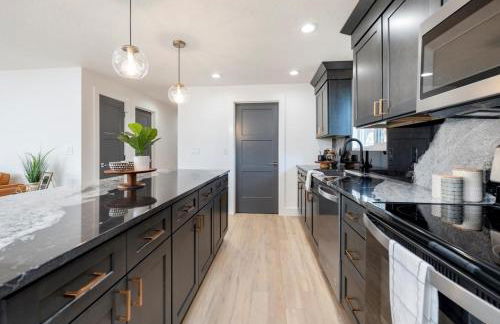 Mid Century Modern Boise-River Bungalow w/ Hot Tub - Foto 19