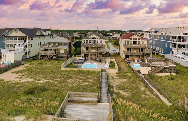 Sleeps 28 Beachfront w/ Pool, Hot Tub, Game Room Atlantic Watch by Avantstay - Foto 60