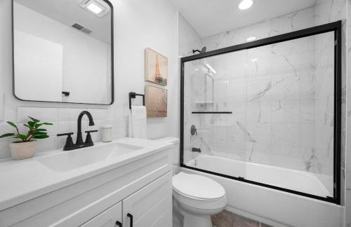 Central Lawrenceville 3 Spacious and Modern Two Bedroom Apartment with Free Street Parking - Foto 3