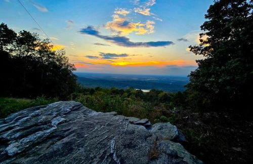 Iconic Chalet with Sauna, Hot Tub, Fire Pit, Plunge - Foto 58
