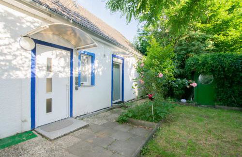 Tolstov Apartments - 3 Room Apartments with Garden - 20 Min Messe DUS & Airport DUS - Foto 50