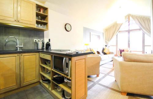 Exceptional 3 bed Penthouse with fireplace and stunning views - Foto 6