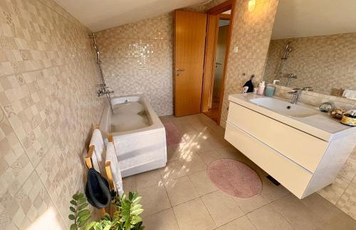 Villa Stone Pearl with heated swimming pool - Foto 35
