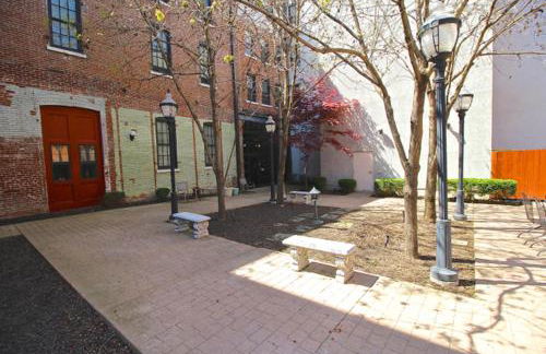 Landing Chic 1BD Courtyard - Foto 27