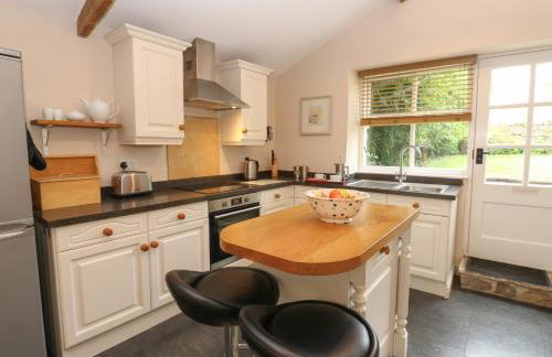 Cross Beck Cottage - Photo 9