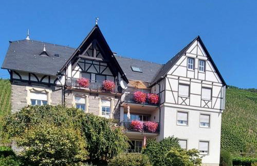 Ferienwohnungen Zum Niederberg mit Balkon und Moselblick - Foto 1