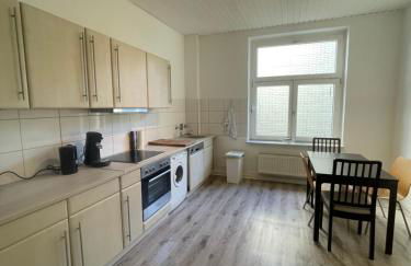 Altbauwohnung mit 2 Balkonen - Foto 3