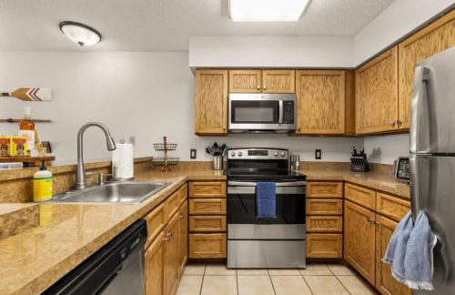 Paddle & Pine - Lake Views & Private Dock Access - Photo 13