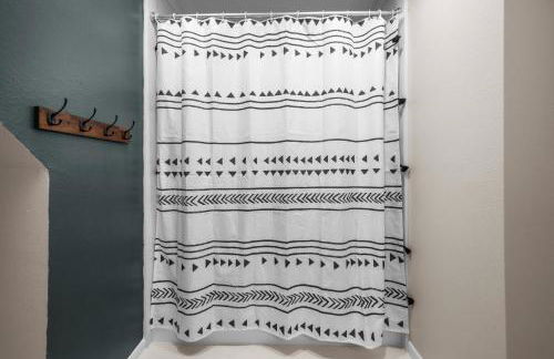 Woodlands Area Lake View Retreat - Foto 35