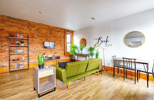 Jungle House Columbus Downtown Free Parking Sleeps 8 - Walk to Convention Center & Nationwide Arena - 1BR Short North Luxury Home - Over 5,800 Five Star Stays - Foto 24