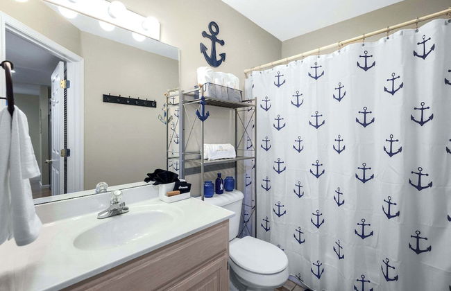 Family Lakefront Oasis Picture Perfect Retreat! - Photo 20