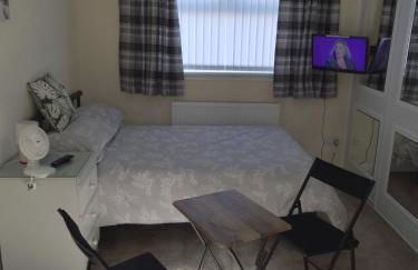 Studio Twenty One - Photo 31