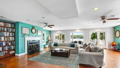 Oasis by the Bay - Waterfront Heated Pool Hot Tub - Foto 5