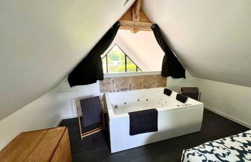 Loft arty à 800 mètres de la plage avec jacuzzi - Foto 16
