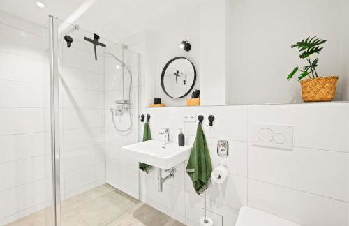 1BR 2Beds - kleiner privater Innenhof- Barrierefrei! -frisch saniert - Mozart EINS - Foto 13