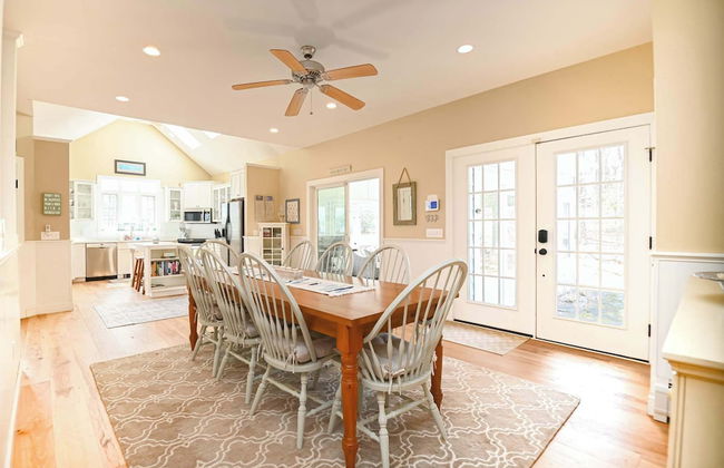 Stunning 5 Bdr, Walk to York Harbor Beach! - Photo 34