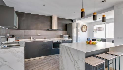 Luxury apartment city center - Photo 5