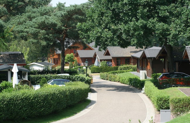 Well Furnished Chalet with Garden near Brunssummerheide - Photo 26