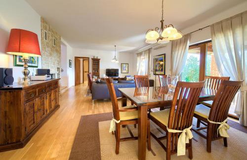 Villa Maria - Photo 12