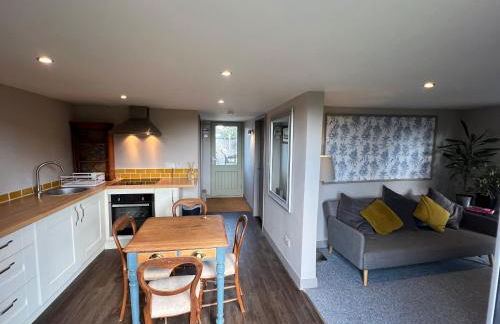 Lavender Lodge - Pool and Hot Tub with sunset views over open fields - Foto 1