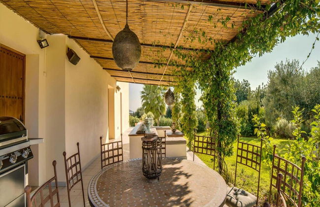 Spacious Villa With Infinity Pool - Foto 29