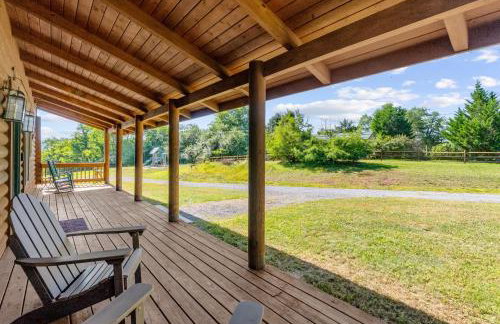 Mountain Escape on 6 acres w Hot Tub & Privacy - Foto 54