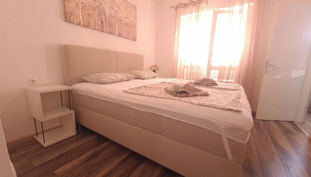 Impeccable 2-bed Apartment in Rab - Photo 5, Room