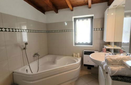 Villa Dall'Angelo Attico Mountain Lake Endine Hospitality - Foto 4