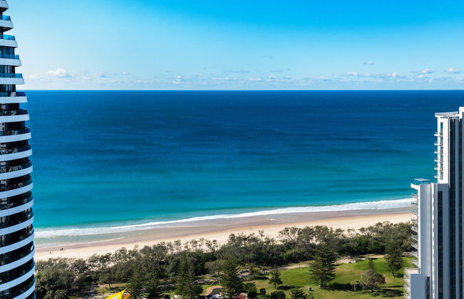 Peppers Broadbeach - Photo 55