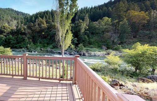 Charming Cottage Rental with Fabulous Views of the Trinity River in Northern California - Foto 45