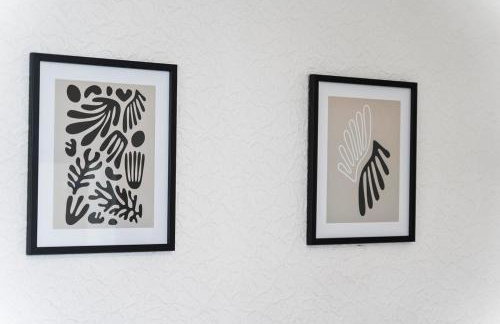 Central Dudley Stay-Sleeps 3, Kitchen&Free Parking - Photo 3