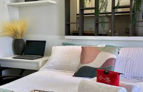 (1406) Studio Elegante com Vista Mar - Foto 12