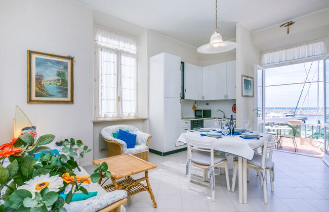 Ponente N.2 - Foto 8