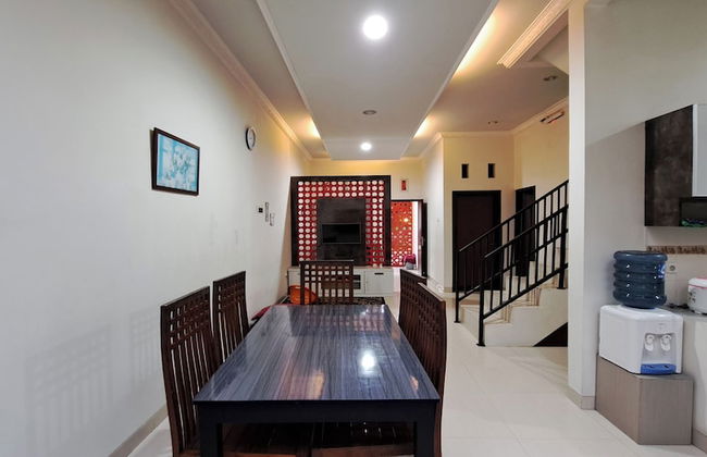 Villa Zam Zam Puncak - Foto 23