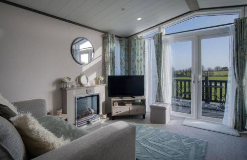 Bumblebee - 2 Bedroom Lodge - Manorbier - Foto 13