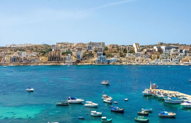 Harbour Lights Seafront Penthouse by Getaways Malta - Foto 14