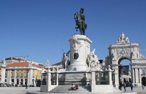 Moradia com escada e Jardim, Piscina Maio 2026 - Foto 60