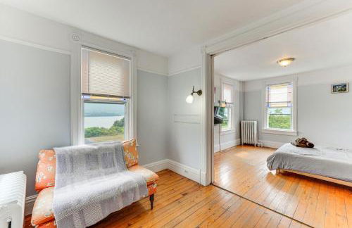 Walk to Hudson River Pet-Friendly Home with Views! - Foto 14