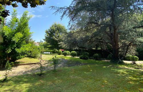 Espectacular Casa Chateau en el centro de Olot - Foto 34