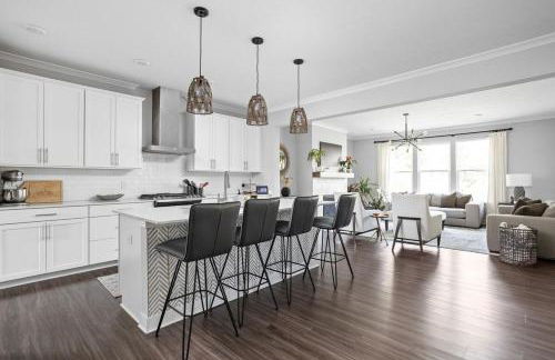 Modern 5 BR -Cul-de-sac -Hot Tub -Ping Pong - Foto 26