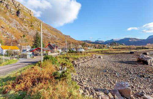 West Home - Photo 27