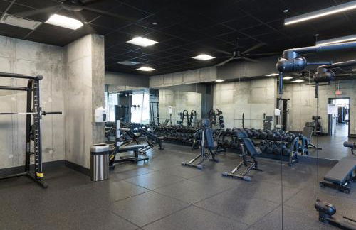Chique Loft 10 Min from NYC with Gym, Pool & Sauna - Foto 19