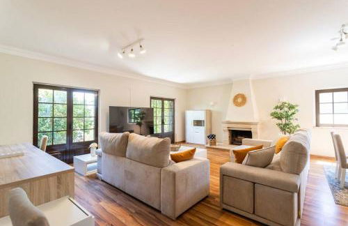 Aroeira Sunny Villa - Heated Pool extra cost - Foto 52