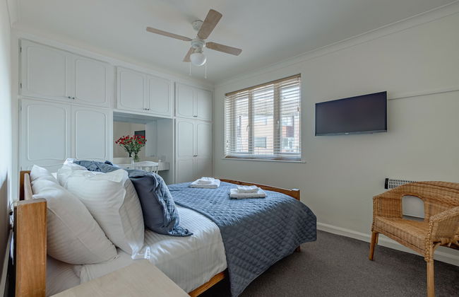 Luxury 2 Bed Room Lake View Apt Bowness Parking - Foto 4