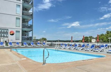 Pool + Boat Slip Available: Osage Beach Condo! - Foto 23