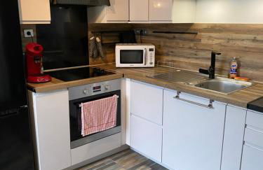 Superbe Chambre parentale avec salle de bains privée et WC privés, wifi, cuisine - Foto 2